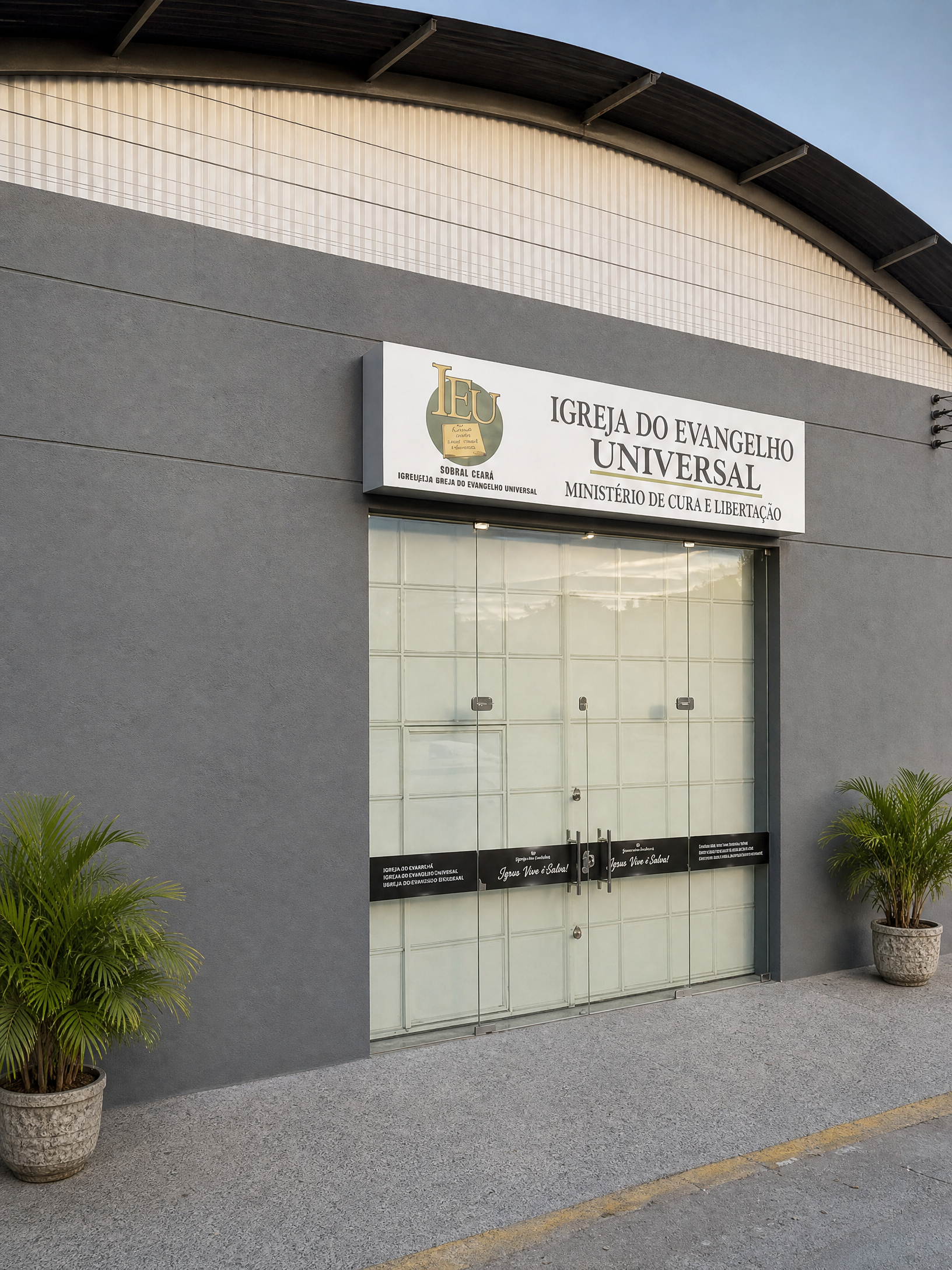 Fachada da Igreja do Evangelho Universal em Sobral